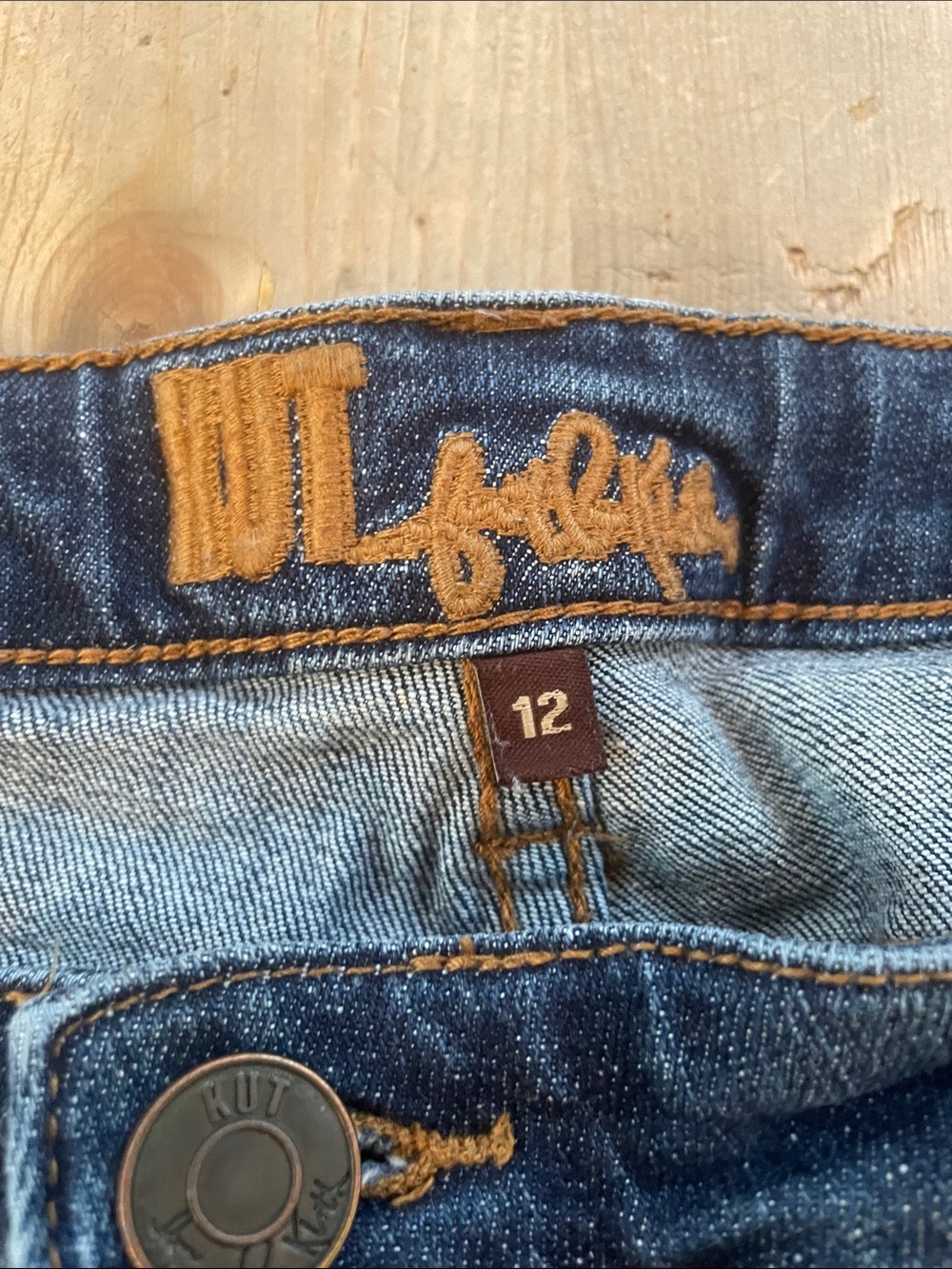 Kut from the Kloth Dark Blue Cropped Cuffed Jeans Size 12 - Picture 2 of 7